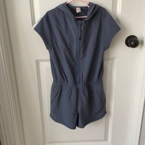 Athleta kids medium 8-10